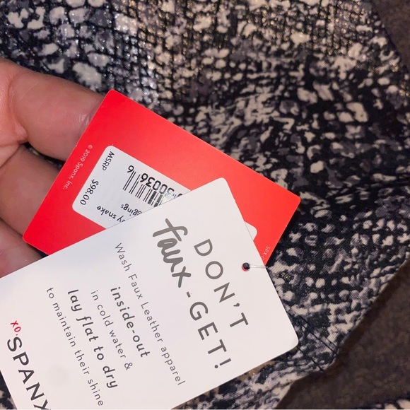 SPANX‎ Snake Shine Print Leggings - Picture 2 of 4